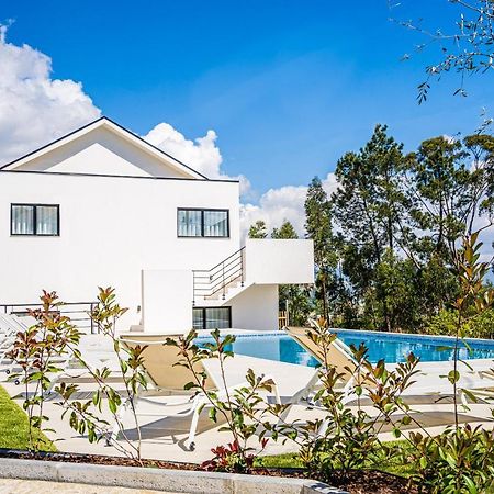 Вилла Casas Da Padaria Селорику-ди-Башту Экстерьер фото